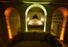 Lainnya 5 Holiday Cave Hotel