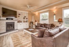 Others 7 Panoramic Ocean Views and Spacious Deck - Charming Coastal Escape