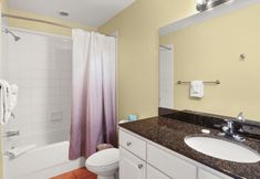 Others 3 Beach Access and Heated Swimming Pool - Inviting Family Oasis