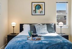 Lainnya 7 Spacious Layout and En Suite Comfort - Charming Townhome Retreat