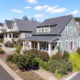 Logo 1 Beach Access and Private Jacuzzi Retreat - Charming Coastal Sanctuary, Tanger Outlet Center Hotels