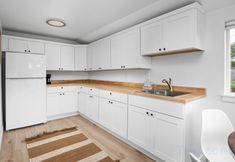 其他 7 Beachfront Access and Kitchenette - Stylish Coastal Haven