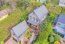 其他 Ocean Views and Glow-in-The-Dark Game Room - Charming Coastal Haven