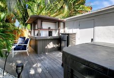 Others 6 Solar Heated Pool and Private Dock - Stunning Waterfront Retreat