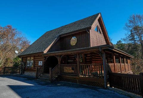 其他 Game Loft and Outdoor Hot Tub - Charming Mountain Escape