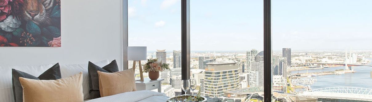 其他 A Modern 2BR Apt with Harbour Views, FREE Parking