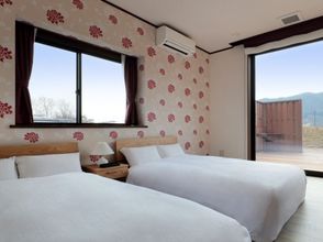 Others 4 Retreat Ryomi Nanatsumori