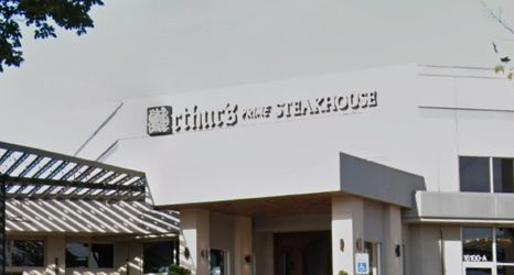 Others 2 Modern Retreat - WiFi, Central Location, Stylish Decor