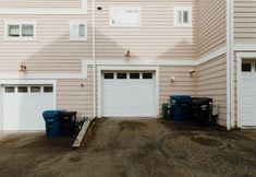 อื่นๆ 5 Private Balcony and EV Charger Included - Charming Craftsman Oasis