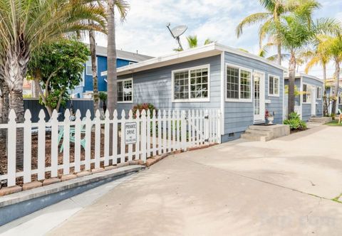 其他 Private Front Yard and Close to Beach - Charming Coastal Retreat