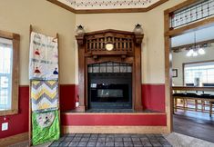 其他 4 Charming Home with Spacious Yard and Modern Amenities - Cozy Retreat