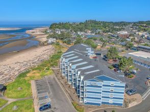 อื่นๆ 4 Amazing Bayfront Views and Convenient Access - Charming Coastal Retreat