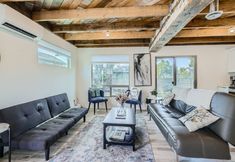 其他 6 Spacious Fenced Yard with Majestic Maple Tree - Charming New Haven