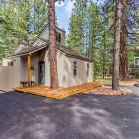 Hotel Exterior 1 ลัคกี้ #7, โรงแรม & ที่พัก Deschutes County