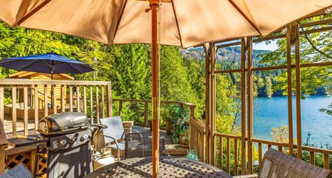 Others 2 Private Dock and Spacious Deck by Tranquil Lake - Charming Escape