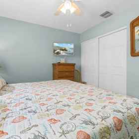 Others 1 Stunning Pool and Gulf Views - Charming Coastal Escape, Pinellas County Hotels