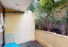 기타 2 Charming townhouse with private washer/dryer & enclosed patio