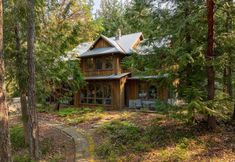 Khác 6 Stunning Waterfront Retreat with Hot Tub and Stone Fireplace - Enchanting Escape