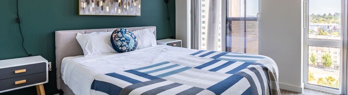 Others 2BR | Lounge, Rooftop, Gym | Bellevue | Sophari C