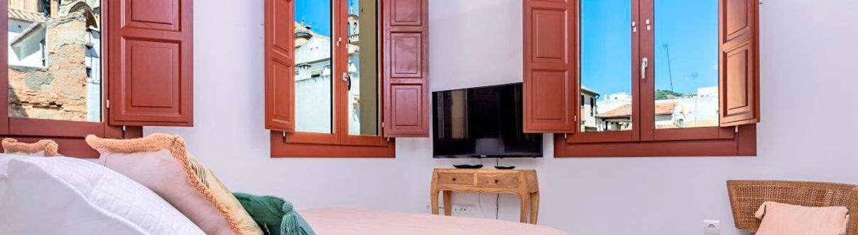 Others Stunning 2-bedroom apartment near Cathedral. Zacatin 303