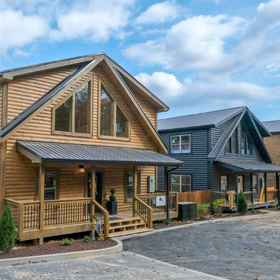 Logo 1 Breathtaking Paradise - Private Pool & Game Room, Pigeon Forge Hotels