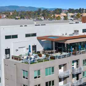 Hotel Exterior 1 Private Balcony and Beach Equipment Included - Stylish Coastal Retreat, Hotel Sleeping Tiger Coffees