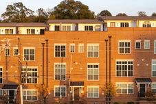 Lainnya Furnished Rooftop and Breathtaking Skyline Views - Stylish Urban Haven