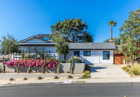 其他 Modern Kitchen and Private Backyard Oasis - Charming Spacious Haven