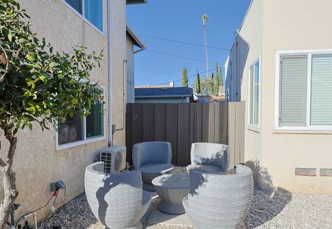 Others Charming Cottage with Private Patio and Dedicated Parking - Inviting Retreat