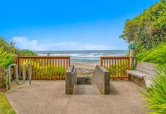 其他 6 Ocean Views and Glow-in-The-Dark Game Room - Charming Coastal Haven