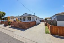 Others Stylish Home with Private Backyard and Modern Amenities - Inviting Retreat