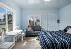 其他 7 Beachfront Access and Cozy Patio Area - Charming Cottage Haven