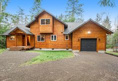 Lainnya 3 Gorgeous Wooded Retreat w/ Fireplace, Firepit, Deck, Yard, Washer/Dryer