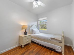 Others 4 Private Backyard and Spacious Living Area - Stunning Coastal Escape