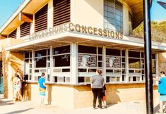 Others 4 Inviting Backyard and Close to Beaches - Beautiful Charming Retreat