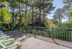 Others 7 Stunning Ocean Views and Hot Tub Retreat - Elegant Coastal Sanctuary