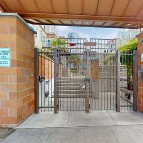 Hotel Interior/Public Areas1Waterfront condo with fitness center, hot tub & central AC，北欧国家博物馆飯店