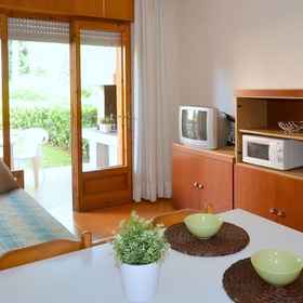 Others 1 Gorgeous Holiday Home with Pool and Private Garden, 산미켈레알탈리아멘토 호텔