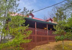 อื่นๆ 2 Luxurious Cabin with Indoor Jacuzzi and Game Area - Charming Retreat