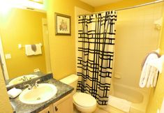 Khác 4 Golf Course Views and Large Pool Deck - Tranquil Oasis