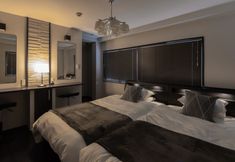 Others 5 NAOMI -Self Check-In Only