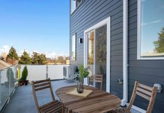 Khác 5 Stylish Home with Dedicated Office Space - Modern Cozy Retreat