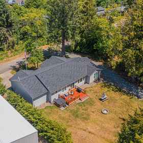 Hotel Exterior 1 Spacious Deck and Hot Tub - Gorgeous Beach Haven, Nehalem Bay State Park Hotels