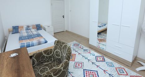 Lain-lain 2 Comfortable 3-Bedroom, 1-Living Room Apartment in the City Center of Kadıköy