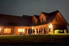 อื่นๆ Breathtaking Views and Expansive Living Space - Exquisite Hilltop Retreat