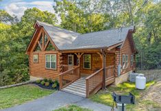 Others 2 Game Room and Spacious Decks with Hot Tub - Charming Escape