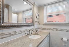 Others 7 Gulf View and Shuffleboard - Charming Coastal Retreat