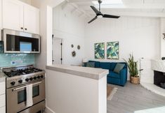 Khác 5 Spectacular Ocean Views and Charming Details - Stunning Coastal Haven