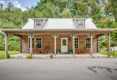 其他 2 Bright, Airy Spaces and a Hot Tub! - Bear Clubhouse