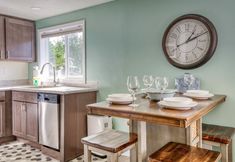 其他 5 Full Size Kitchen and Comfortable Living Area - Spacious Charming Escape